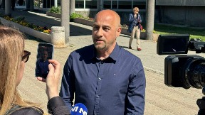 Vučić da obiđe "super" mesta